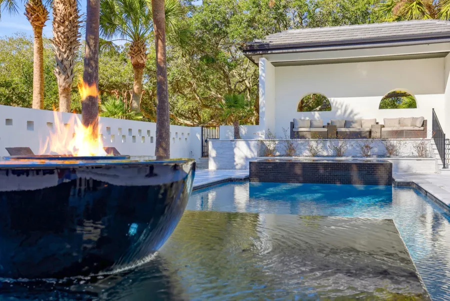 Fire bowl pool · outdoor