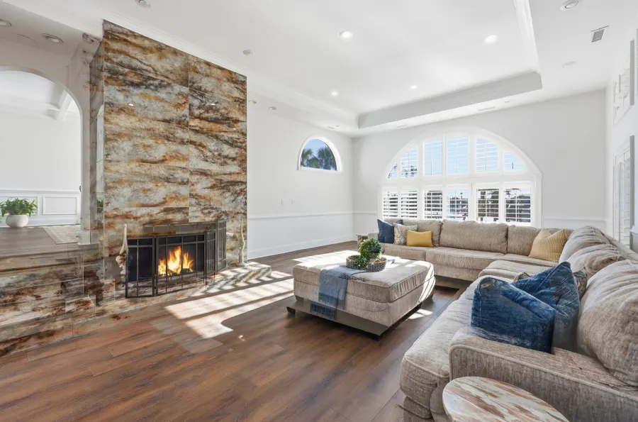 Living fireplace · interior